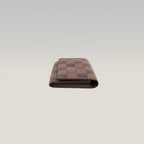 Louis Vuitton Enveloppe Carte de Visite Portacarte in Tela Damier Ébène Marrone con Chiusura a Patta