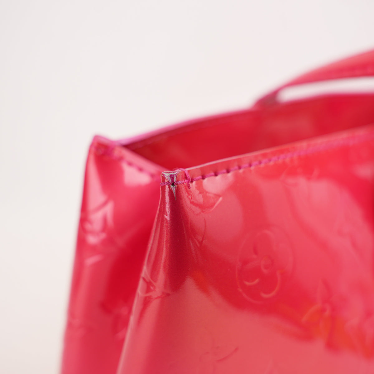 Louis Vuitton Wilshire PM Rosa Fucsia in Pelle Vernis Monogram Verniciata