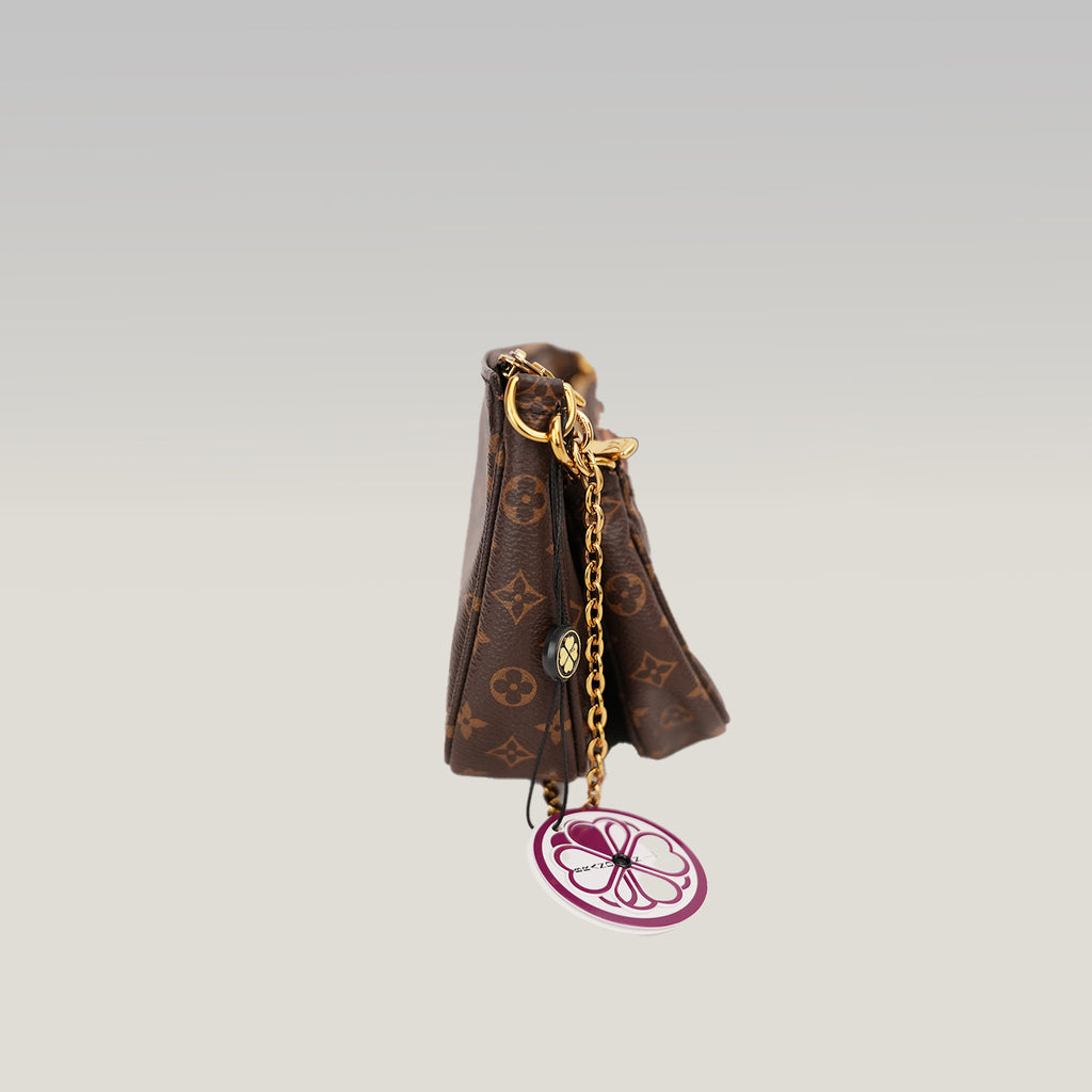 Louis Vuitton Multi Pochette Accessoires Monogram con Tracolla Verde in Tela Cerata e Pelle