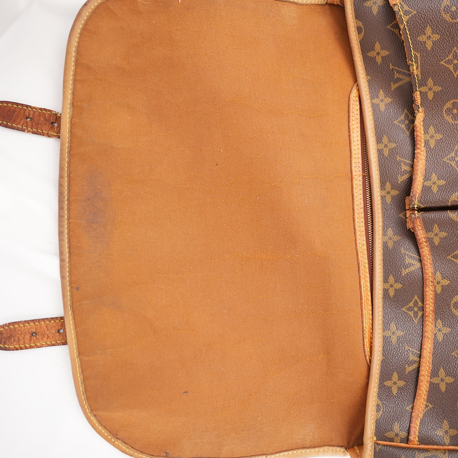Louis Vuitton Gibecière MM Vintage Borsa a Tracolla in Tela Monogram Marrone