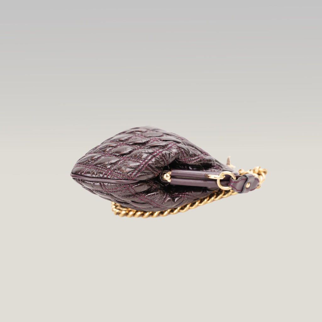 Marc Jacobs Borsa a Tracolla in Pelle Matelassé Bordeaux con Chiusura a Scatto e Catena Dorata