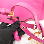 Miu Miu Fuchsia Leather Tote Bag in Pelle Martellata Rosa con Logo Dorato