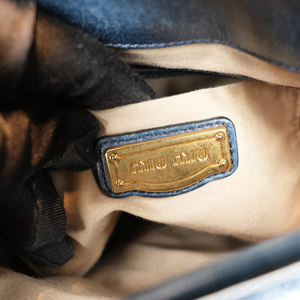 Miu Miu Coffer Matelassé Borsa a Mano in Pelle di Agnello Blu Scuro con Hardware Dorato