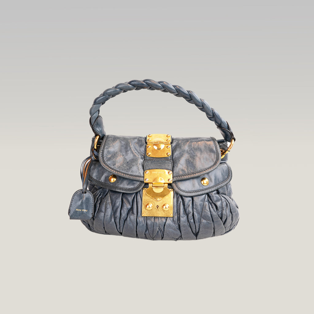 Miu Miu Coffer Matelassé Borsa a Mano in Pelle di Agnello Blu Scuro con Hardware Dorato