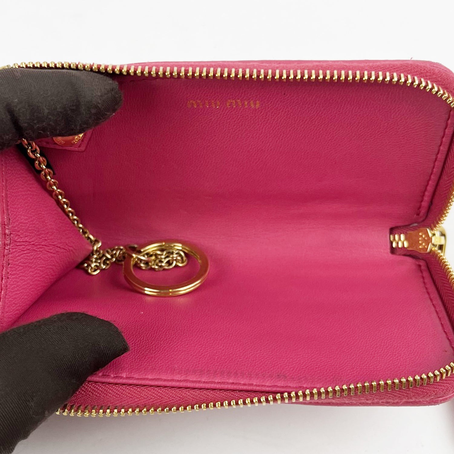 Miu Miu Portafoglio Continental Matelassé in Pelle Nappa Rosa con Logo Dorato