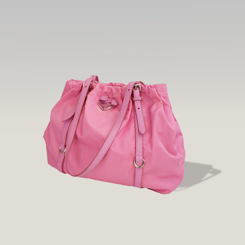 Prada Tessuto Borsa a Spalla Rosa in Nylon con Dettagli in Pelle