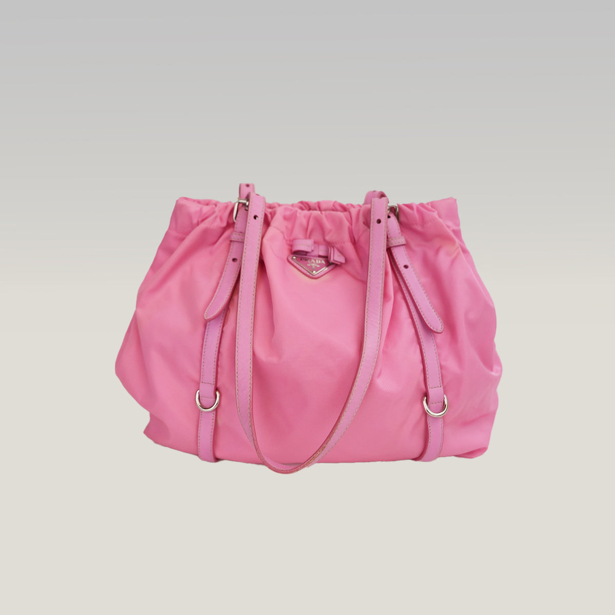 Prada Tessuto Borsa a Spalla Rosa in Nylon con Dettagli in Pelle