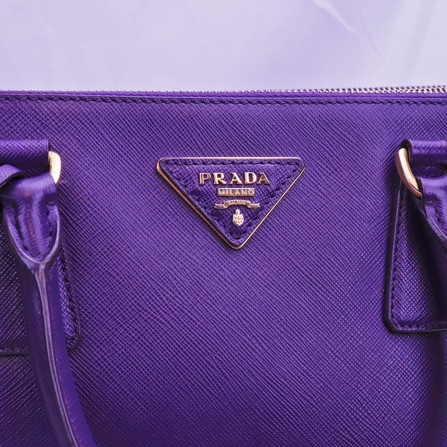 Prada Galleria Medium in Purple Saffiano Leather 