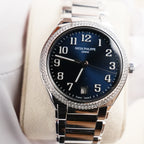 Patek Philippe Twenty~4 Automatic 7300/1200A-001 36 mm in Acciaio con Quadrante Blu Soleil e Diamanti