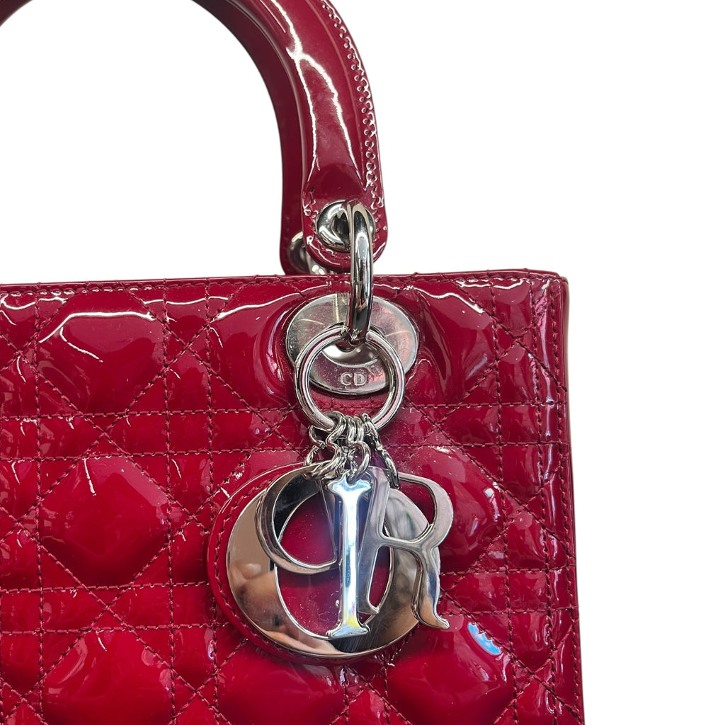 Dior Lady Dior – Borsa A Mano Small In Pelle Verniciata Rossa