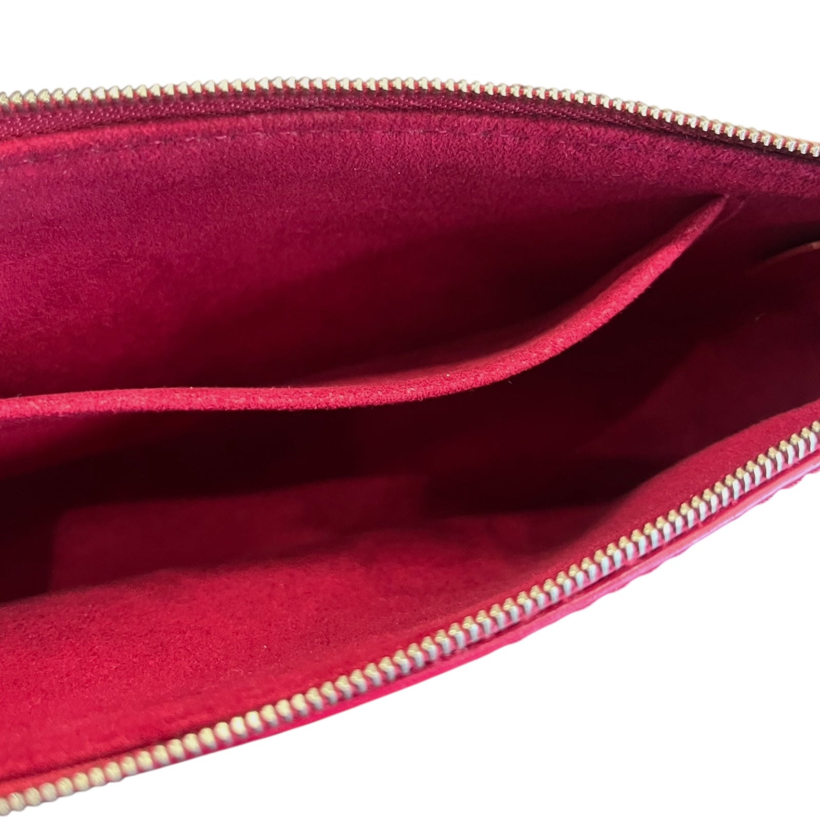 Louis Vuitton Shoulder Bag in eppy texture from 2012