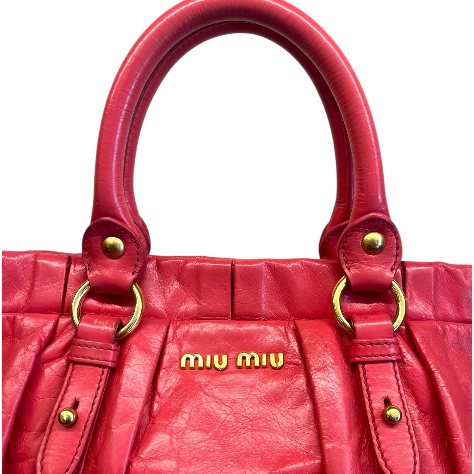 Miu Miu Vitello Shoulder bag in pink
