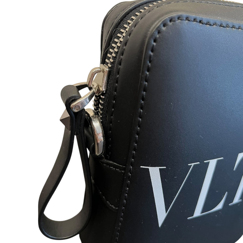 Valentino Phone Bag In Nero