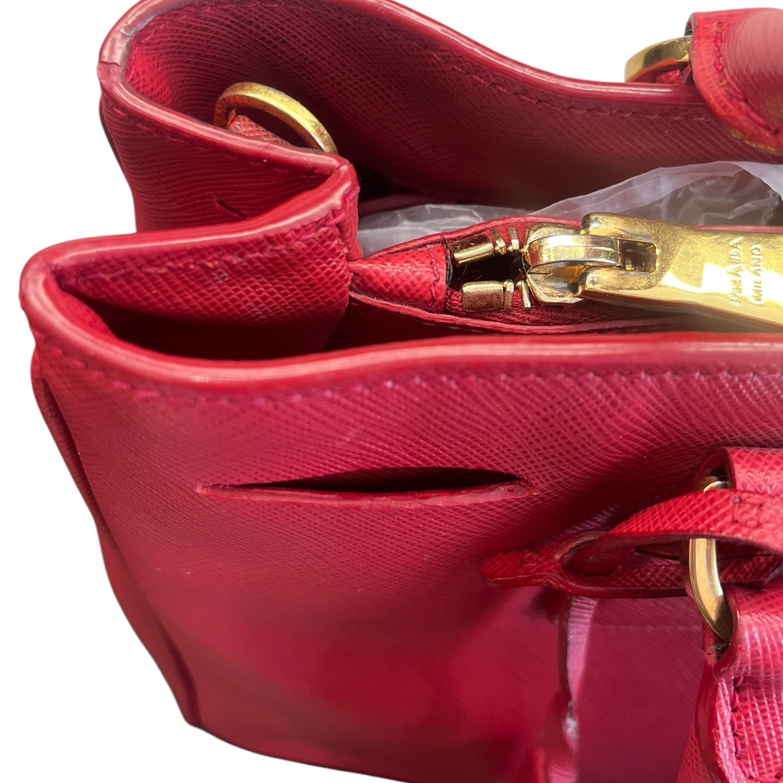 Prada Galleria Shoulder Bag in Red color Medium size