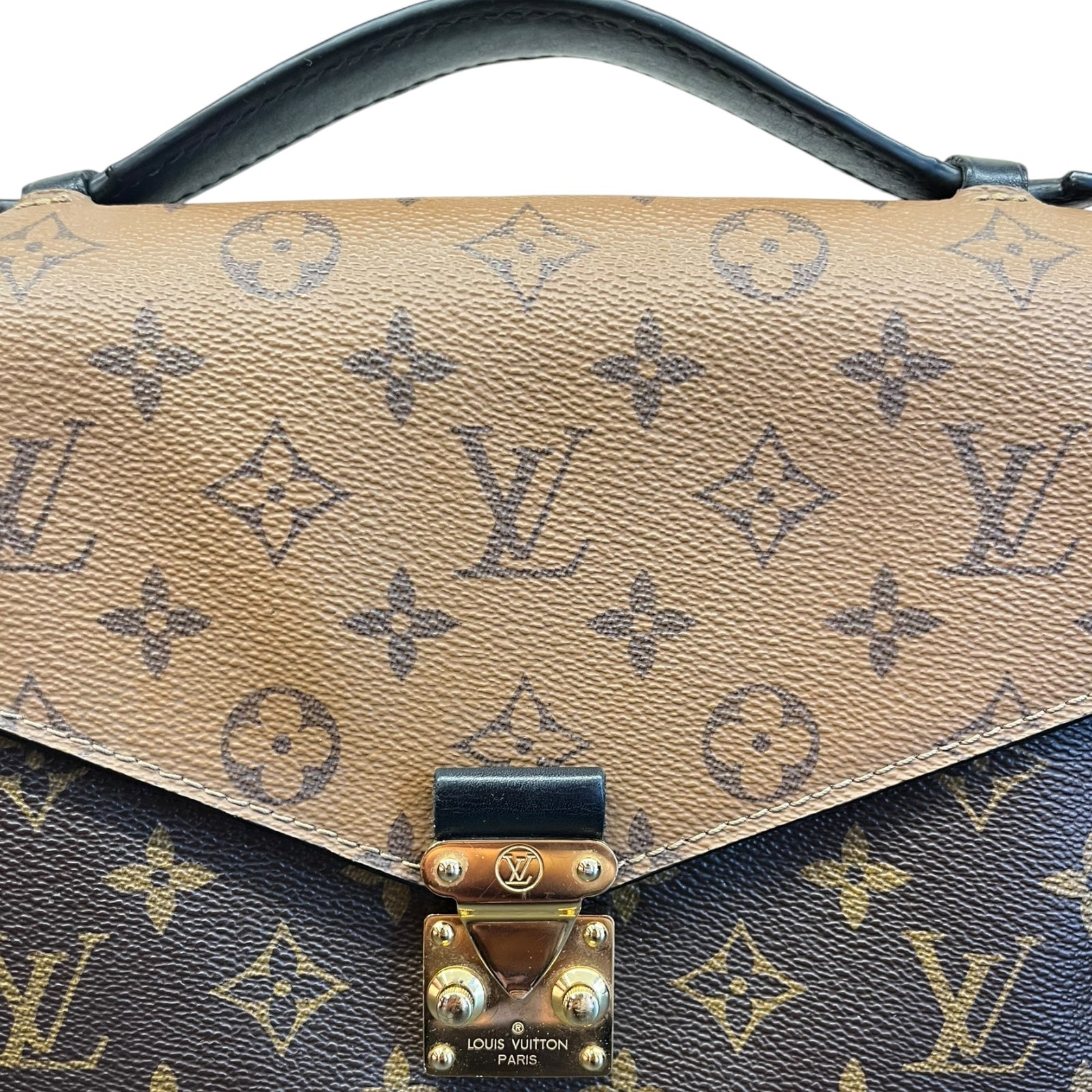 Louis Vuitton Metis Con Design Color Block