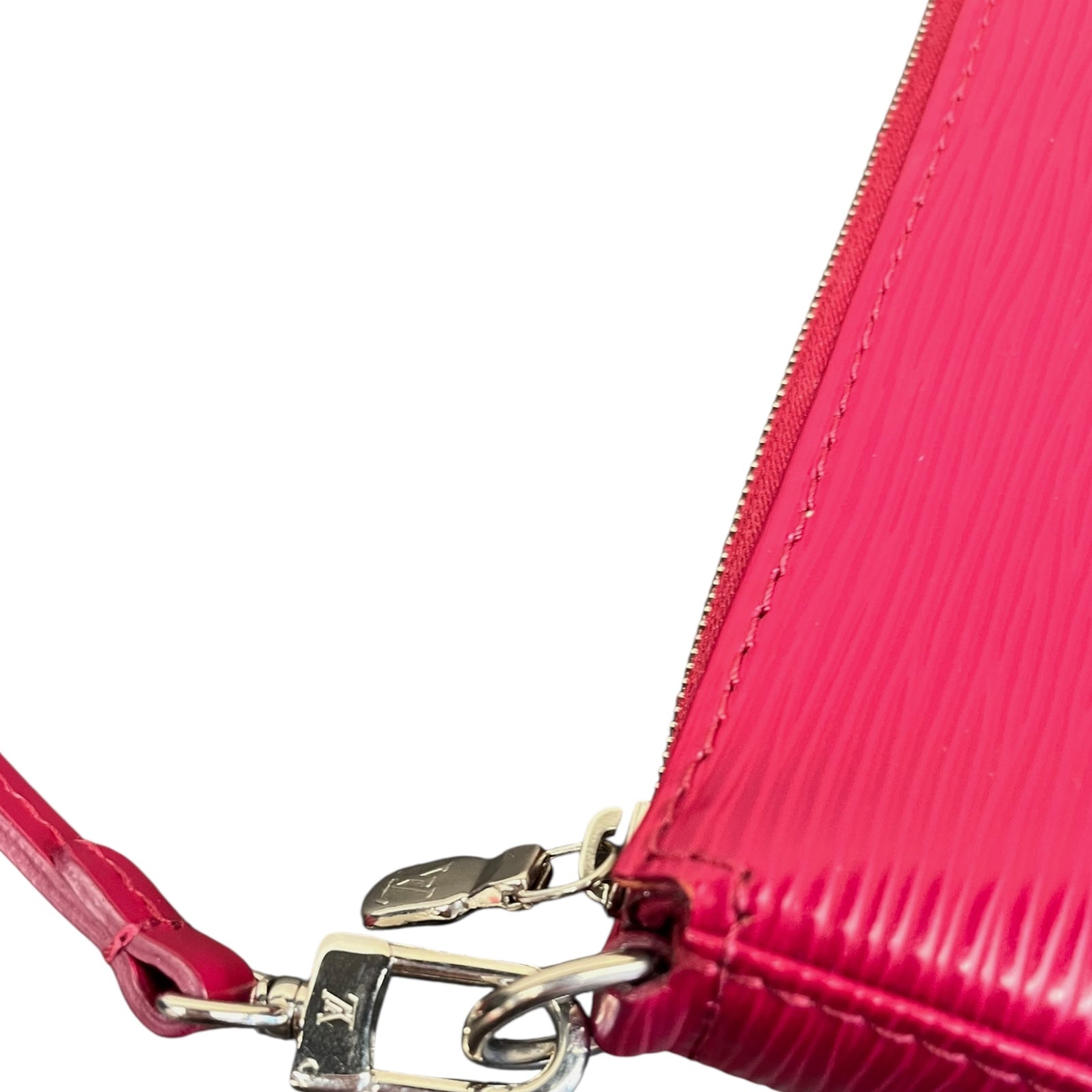 Louis Vuitton Shoulder Bag in eppy texture from 2012