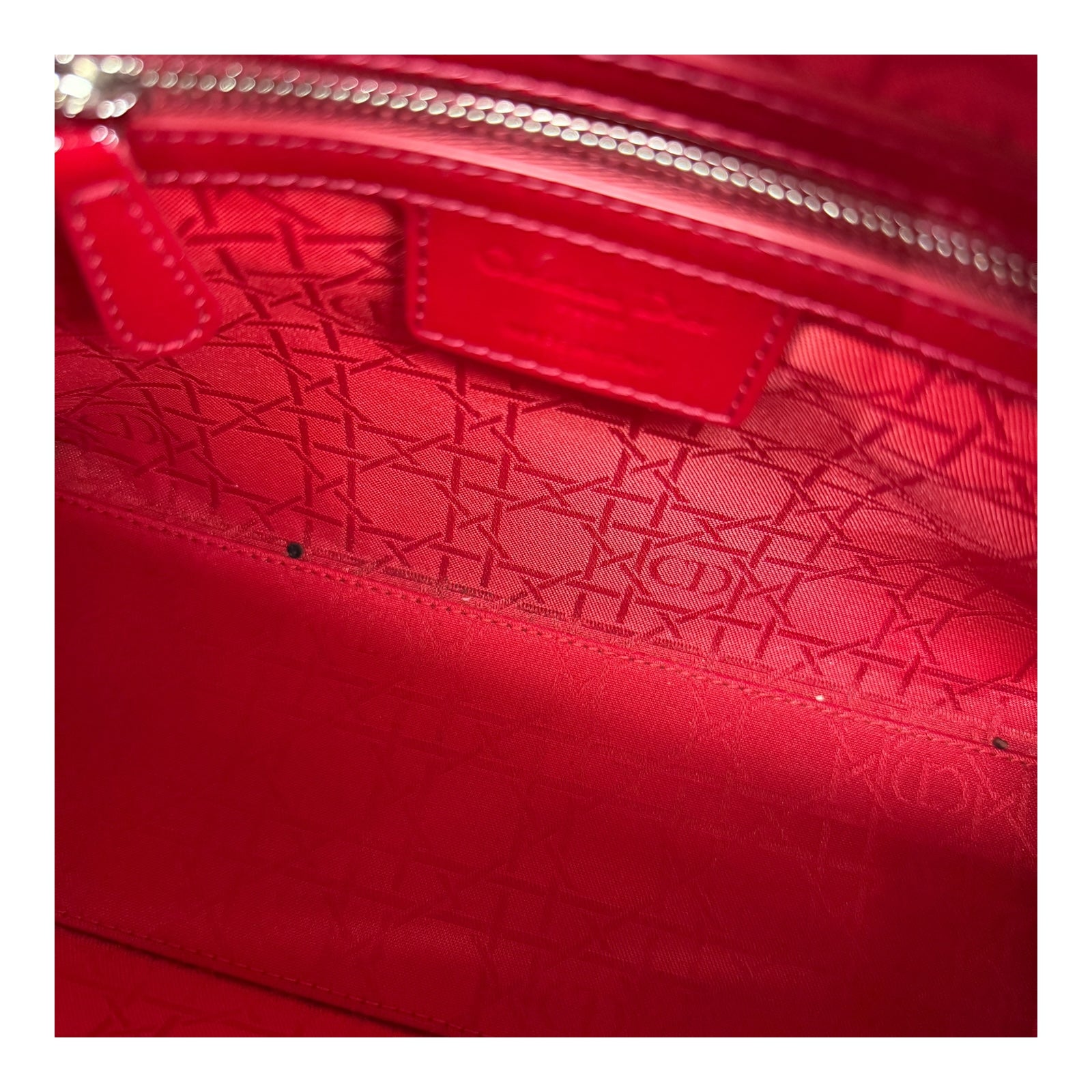 Dior Lady Dior – Borsa a Mano in Pelle Verniciata