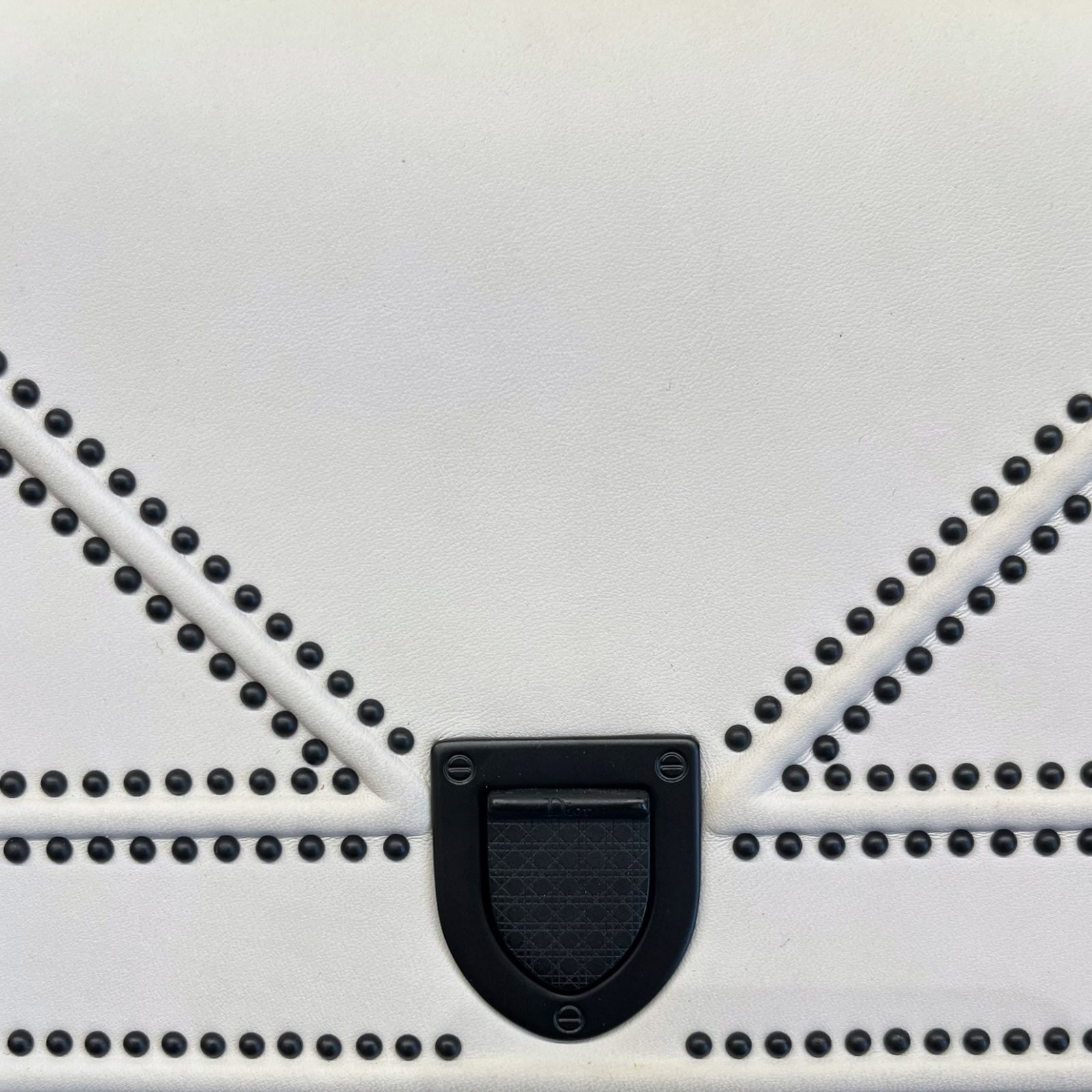 Dior Diorama Shoulder Bag Archicannage