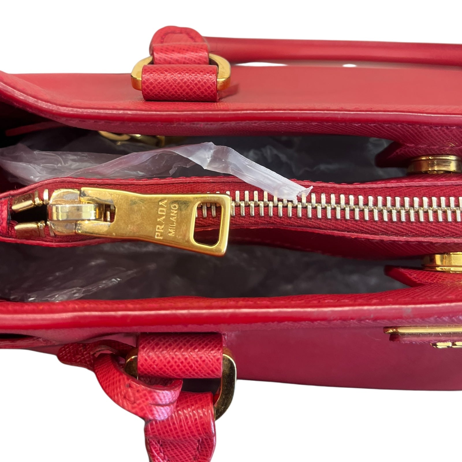 Prada Galleria Shoulder Bag in Red color Medium size