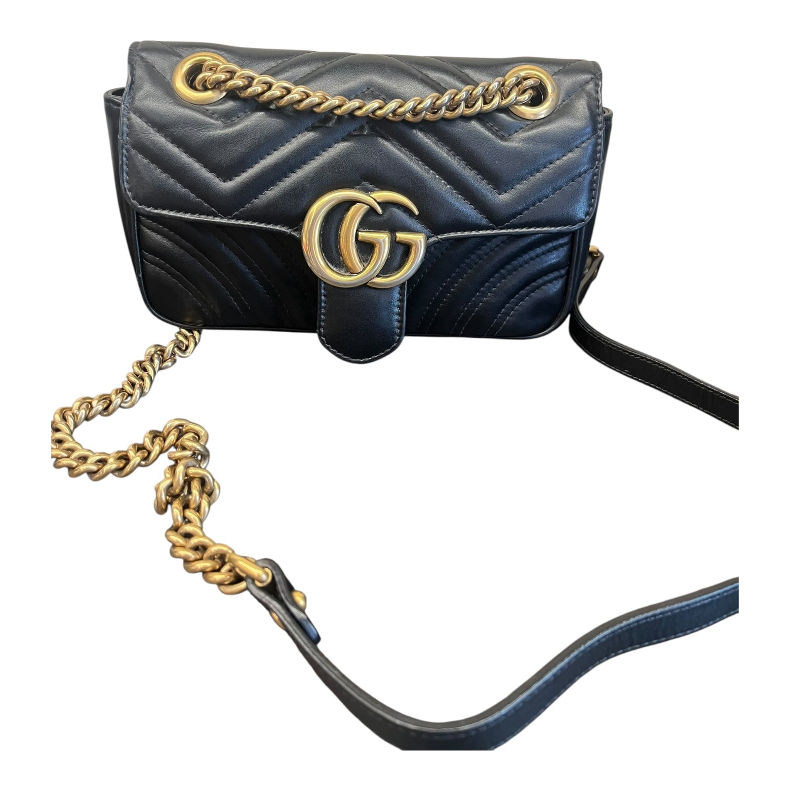 Gucci Marmont 22 Shoulder Bag