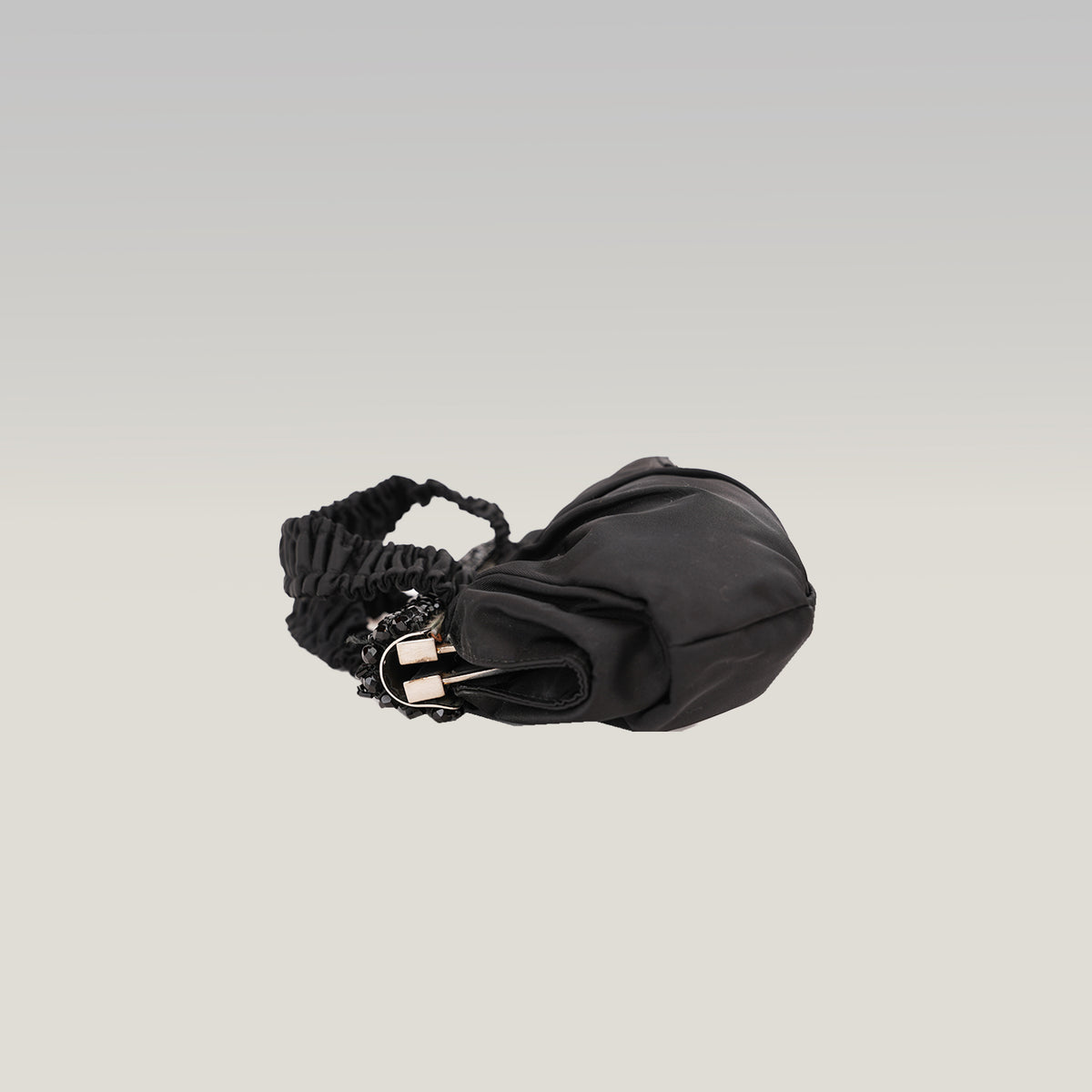 Prada Gaufre Borsa da Sera in Nylon Nero con Cristalli e Manici Arricciati