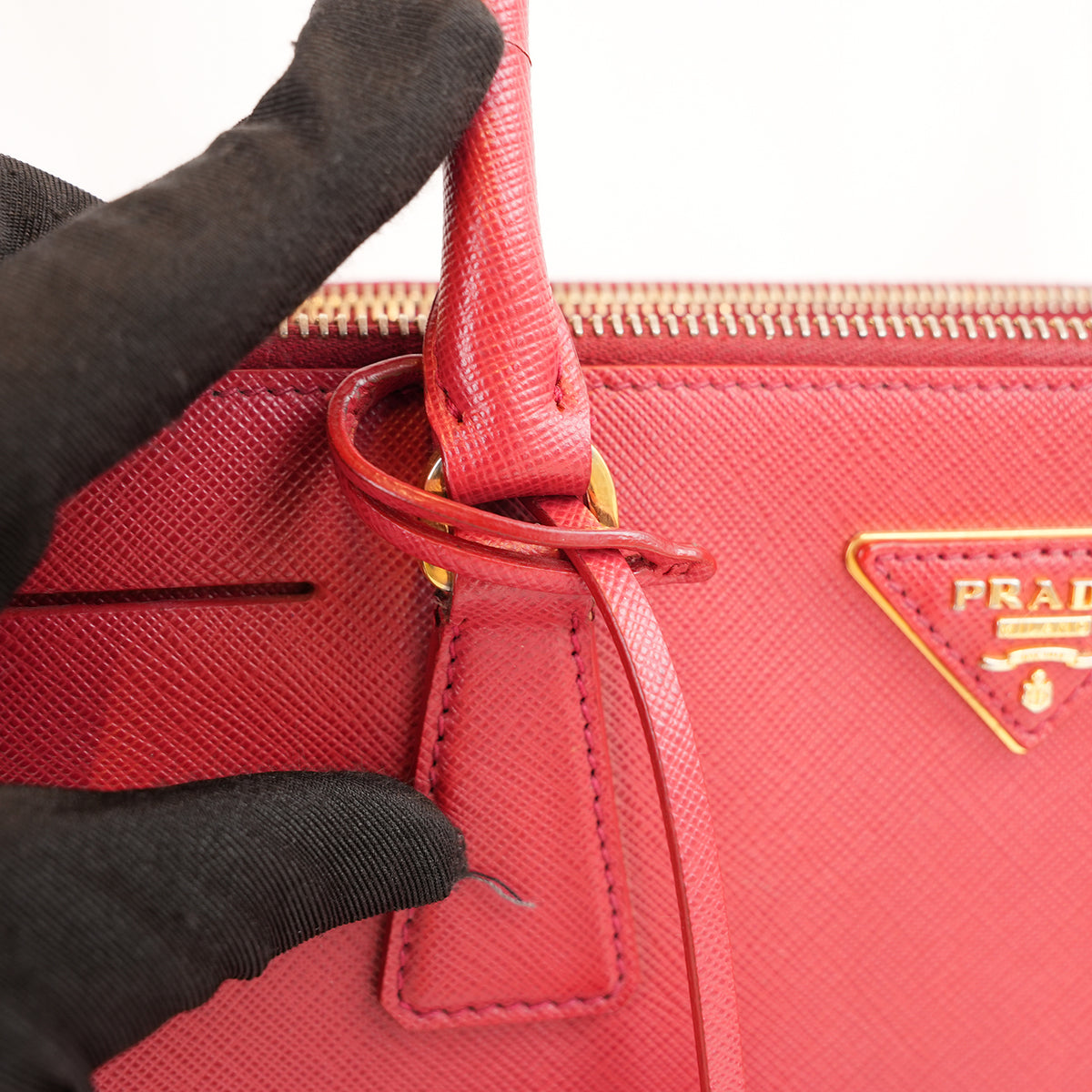 Prada Galleria Borsa a Mano in Pelle Saffiano Rossa con Hardware Dorato