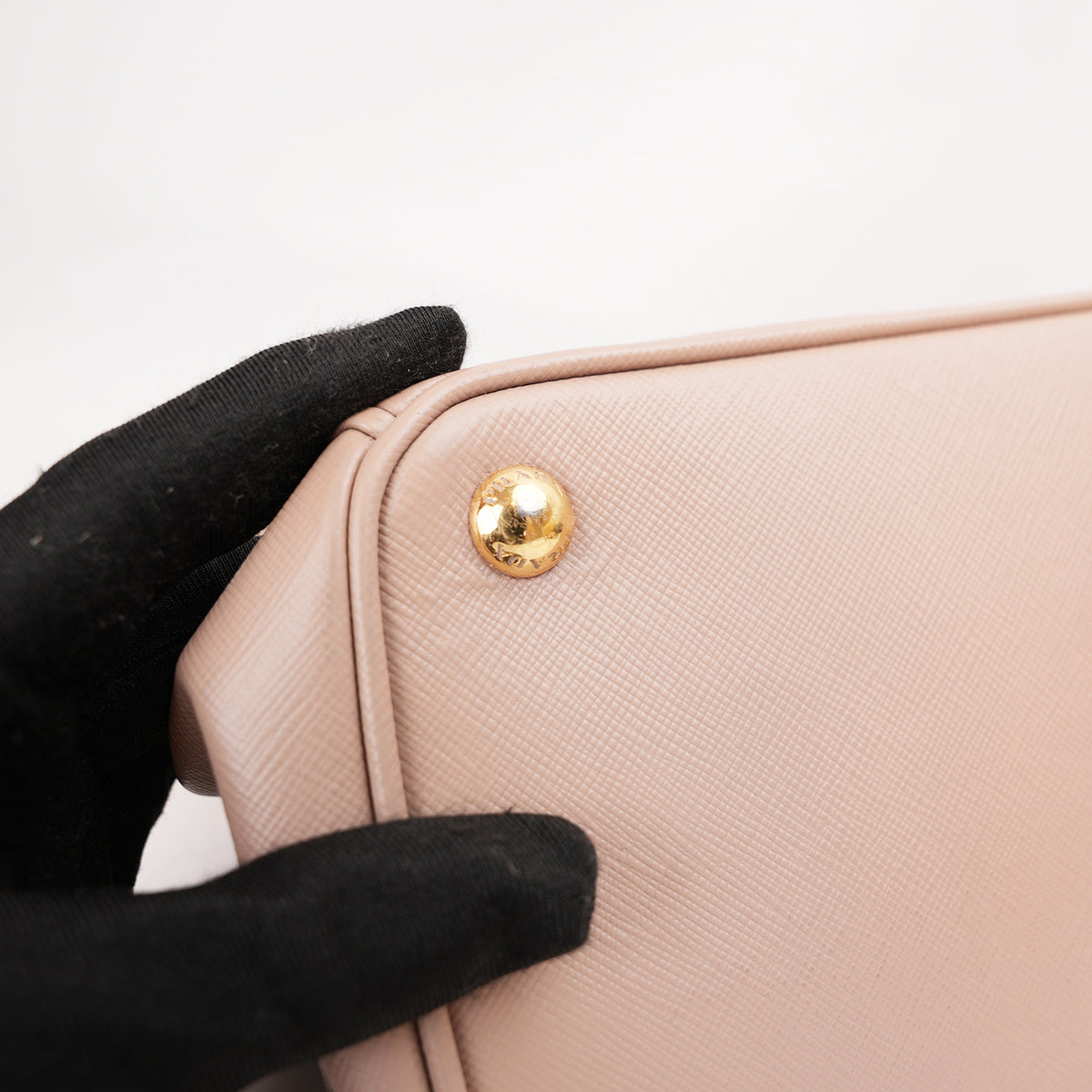 Prada Galleria Borsa a Mano Vintage in Pelle Saffiano Rosa Cipria con Logo Triangolare Dorato