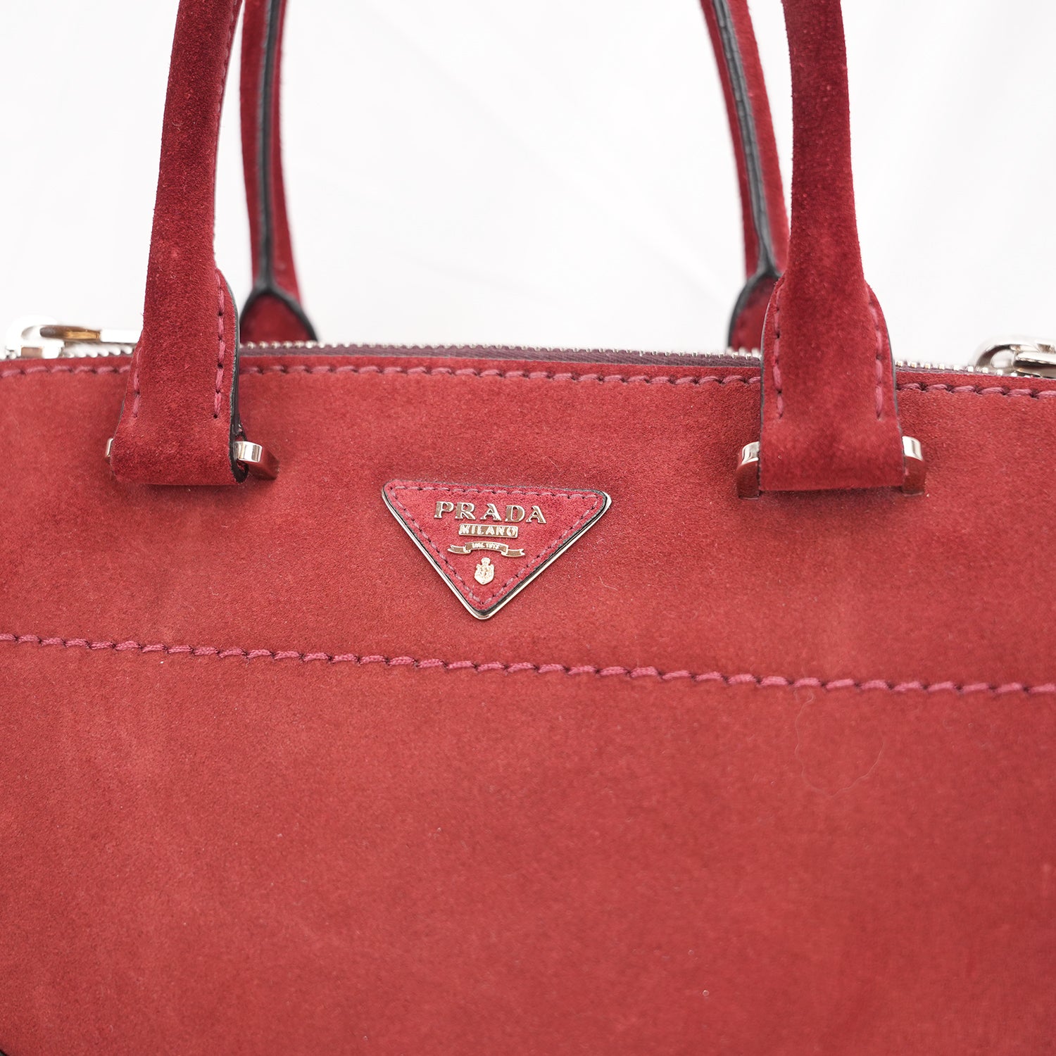 Prada Scamosciato Small Tote Bag in Pelle Scamosciata Porpora con Tracolla Removibile