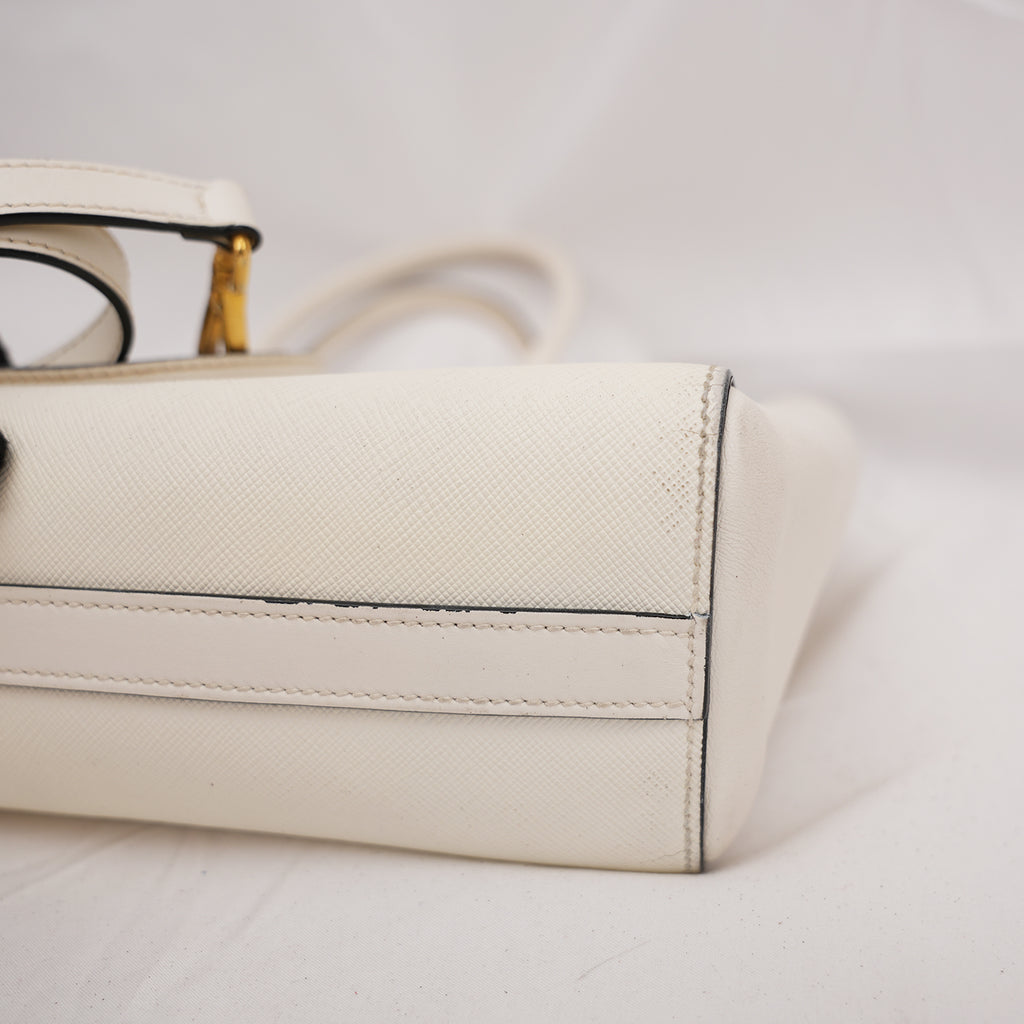 Prada Saffiano Lux Tote Bag Bianca in Pelle con Tracolla Regolabile