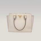 Prada Saffiano Lux Tote Bag Bianca in Pelle con Tracolla Regolabile