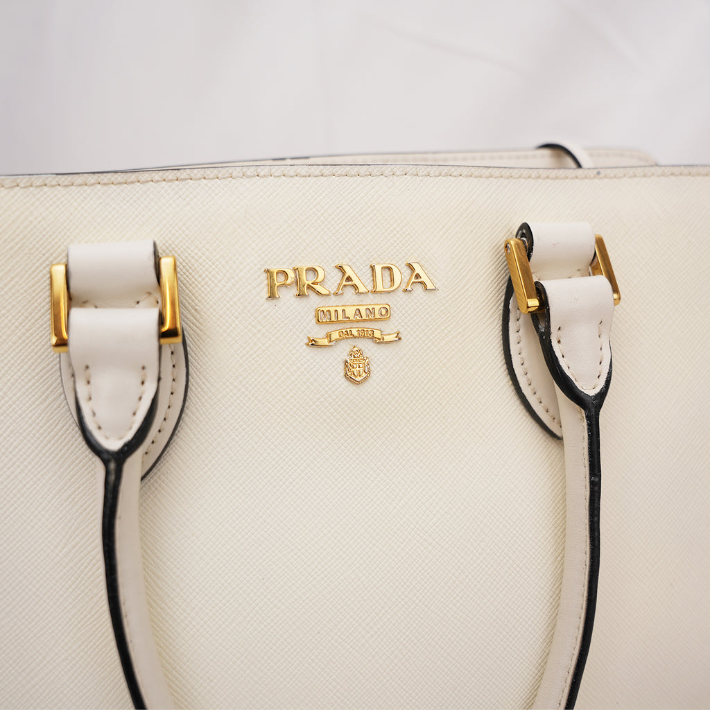 Prada Saffiano Lux Tote Bag Bianca in Pelle con Tracolla Regolabile