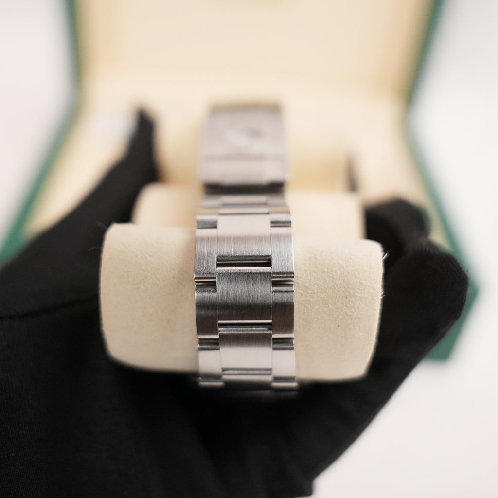 Rolex Submariner Date 126610LV-0002 41 mm in Acciaio Oystersteel con Lunetta Verde – 2024