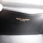 Saint Laurent Gaby Vanity Mini Borsa a Mano in Pelle Scamosciata Marrone Cammello Matelassé con Logo YSL Dorato