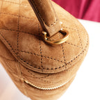 Saint Laurent Gaby Vanity Mini Borsa a Mano in Pelle Scamosciata Marrone Cammello Matelassé con Logo YSL Dorato
