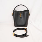 Saint Laurent Le 5 à 7 Supple Large Nera in Pelle con Hardware Dorato