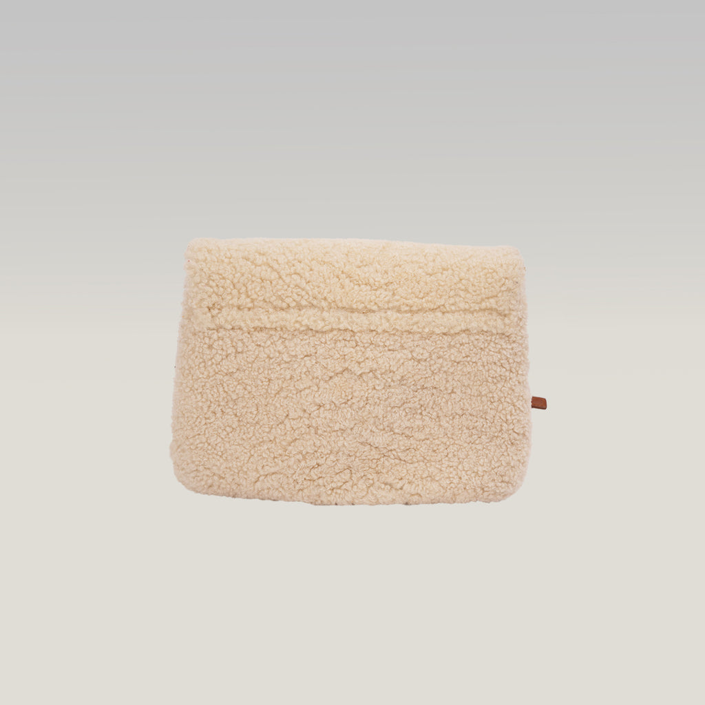 Saint Laurent Loulou Toy Borsa a Tracolla Piccola in Shearling Beige con Finiture in Pelle Marrone e Logo YSL Dorato