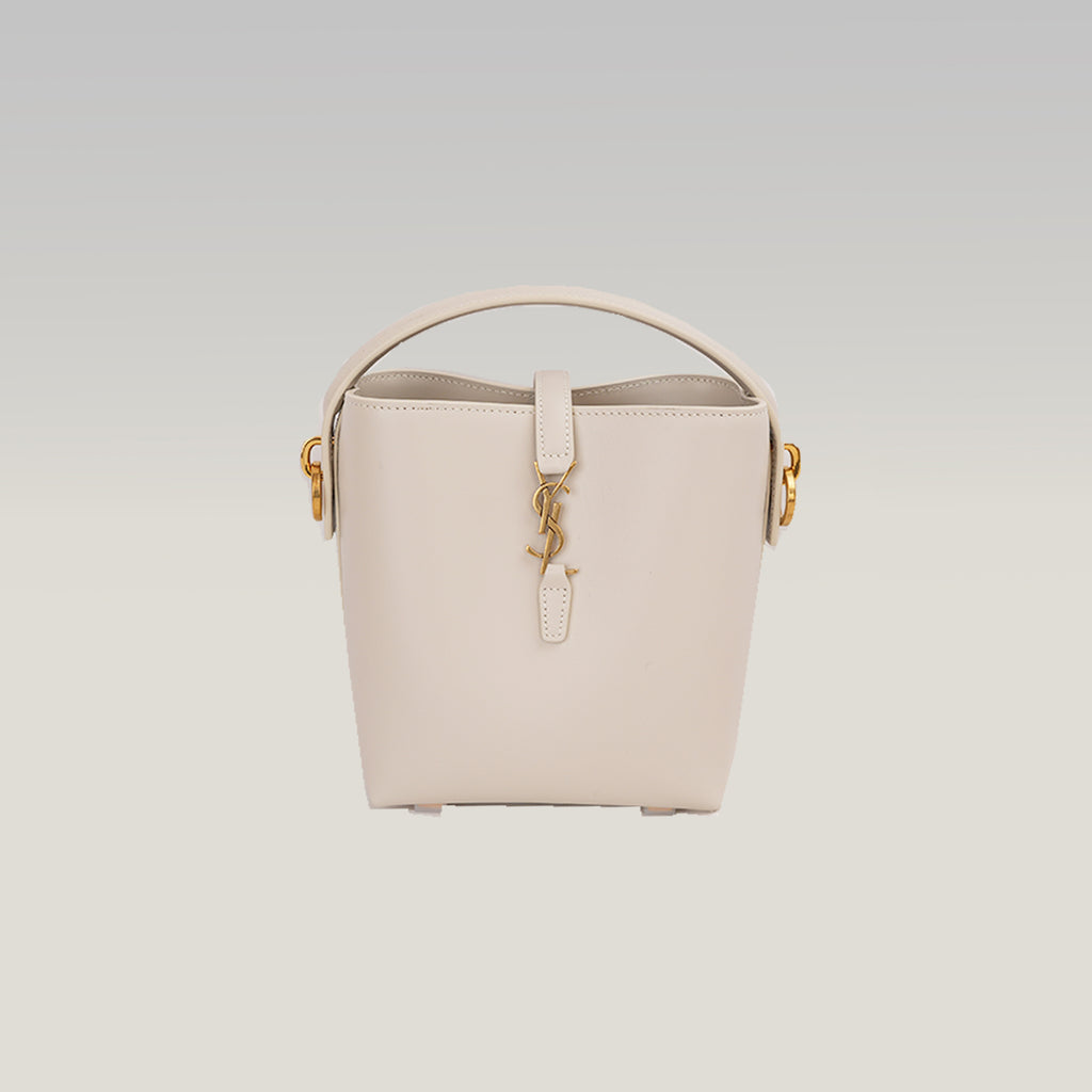 Saint Laurent Le 37 Mini Borsa Secchiello in Pelle di Vitello Bianco Avorio con Logo YSL Dorato