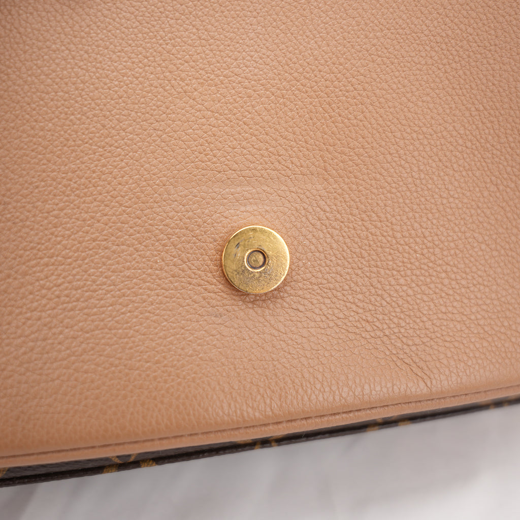 Louis Vuitton Marignan Monogram Sesame Shoulder Bag in Tela Monogram e Pelle
