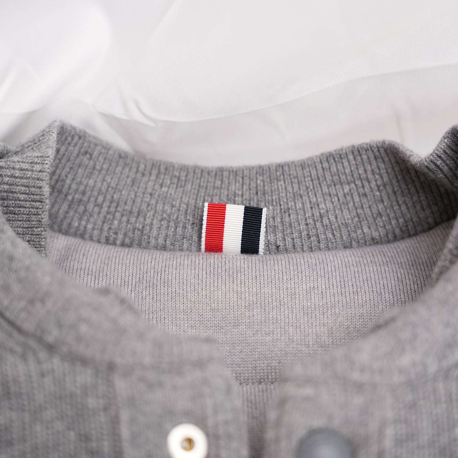 Thom Browne Gilet Uomo Imbottito Grigio in Lana Vergine Piumino Smanicato Button Down