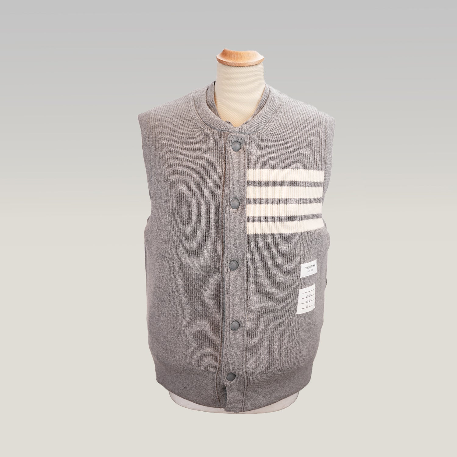 Thom Browne Gilet Uomo Imbottito Grigio in Lana Vergine Piumino Smanicato Button Down