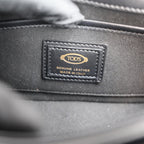 Tod’s Timeless Black Leather Micro Flap Bag con T Logo Oro