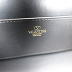 Valentino Garavani VLogo Loco East West Bag in Pelle Nera con Maxi Logo Oro