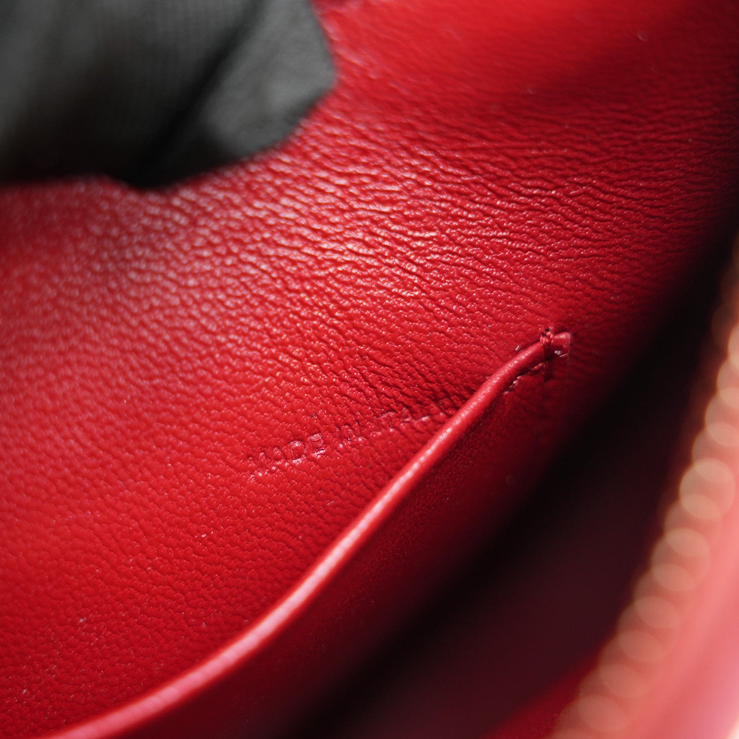 Valentino Borsa a Spalla Rossa in Tela Iconica