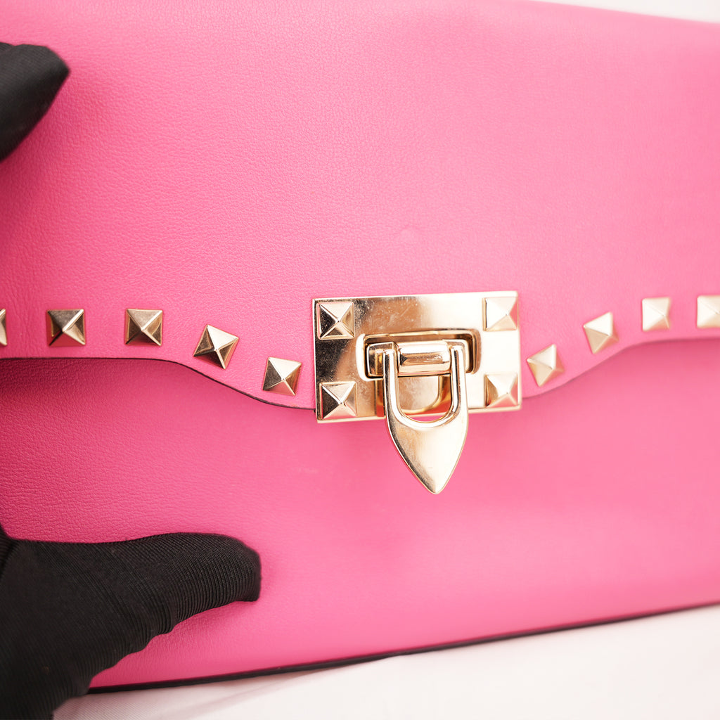 Valentino Garavani Rockstud Borsa a Tracolla Rosa in Pelle con Borchie Oro