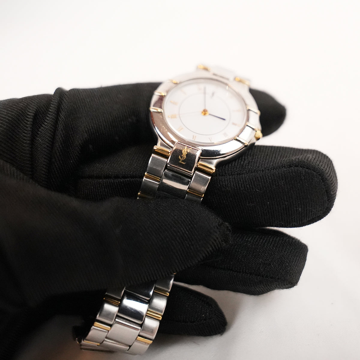 Yves Saint Laurent YSL Orologio Vintage da Donna con Quadrante Bianco e Bracciale Bicolore Argento e Oro