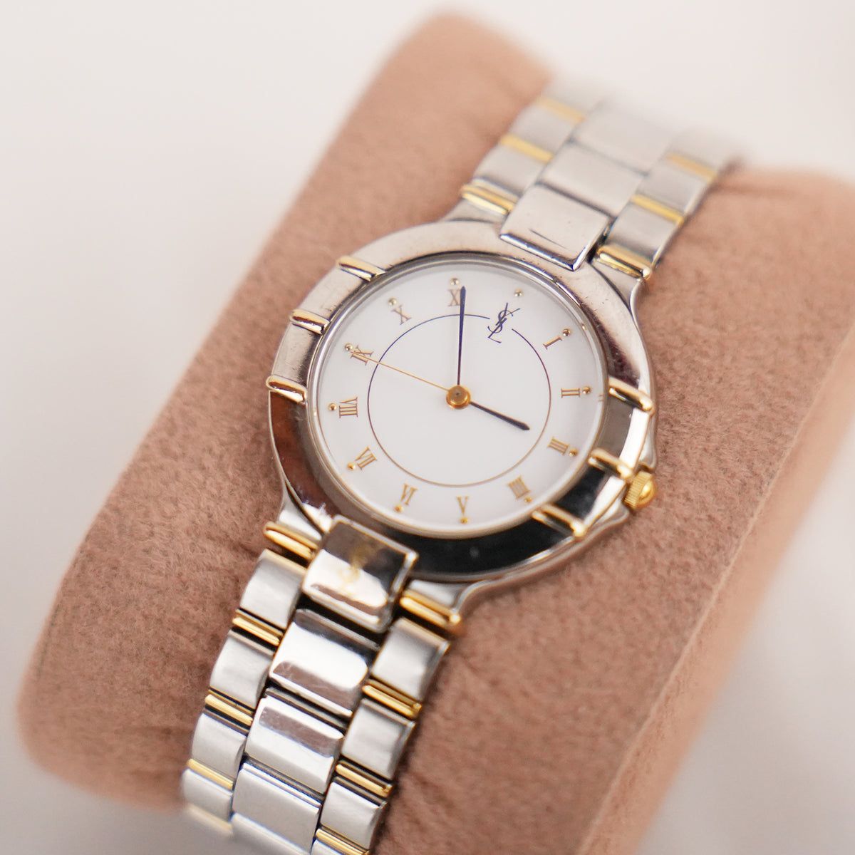 Yves Saint Laurent YSL Orologio Vintage da Donna con Quadrante Bianco e Bracciale Bicolore Argento e Oro