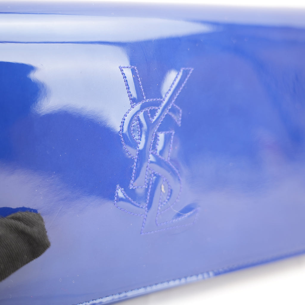 Yves Saint Laurent Belle De Jour Clutch Blu Royal in Vernice con Logo YSL