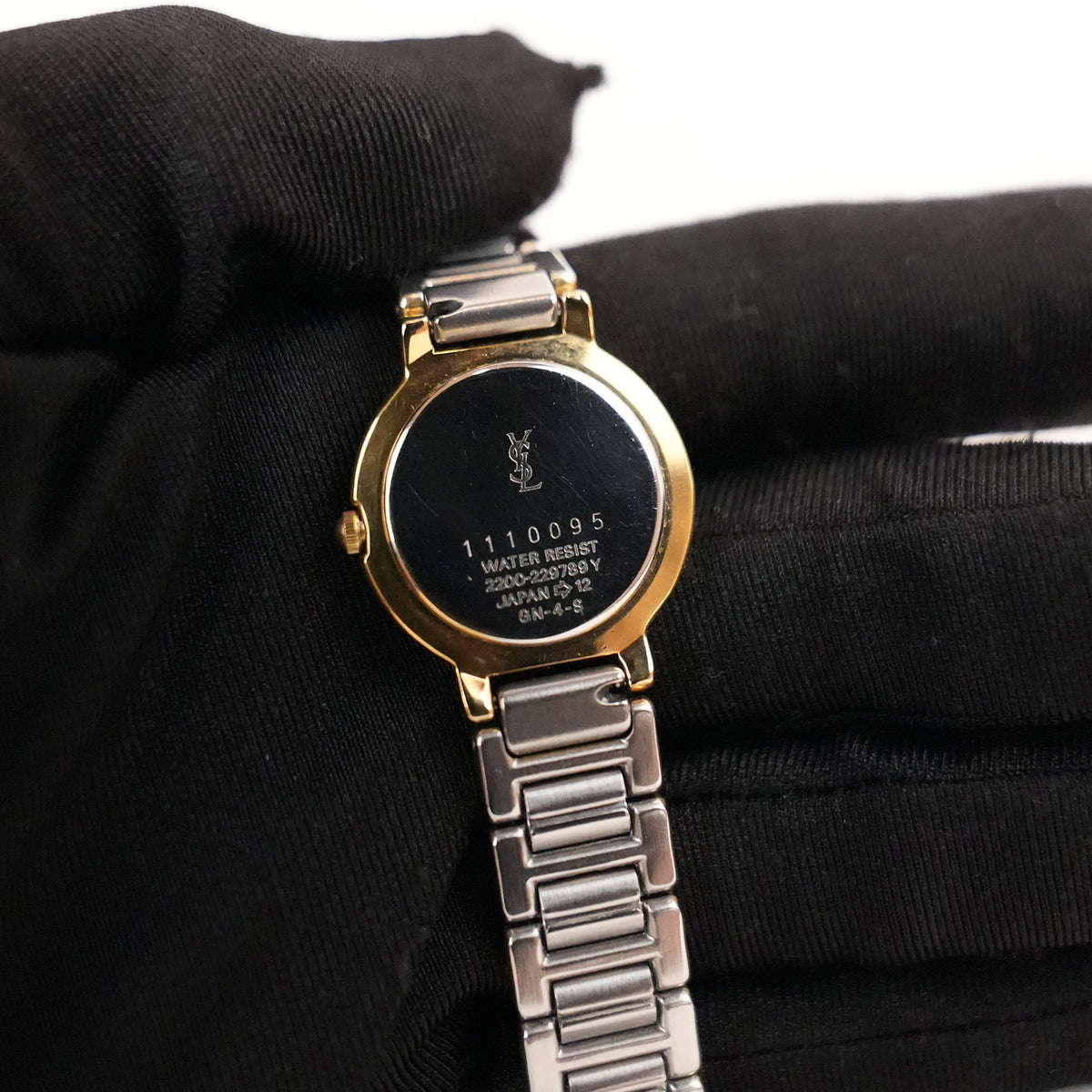 Yves Saint Laurent YSL Orologio Vintage Donna con Quadrante Nero e Bracciale Bicolore Oro e Argento