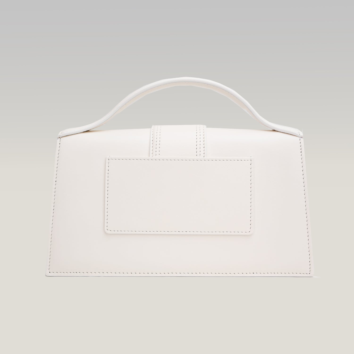 Jacquemus Le Grand Bambino borsa bianca in pelle liscia con logo dorato