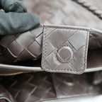 Bottega Veneta Andiamo borsa intrecciata marrone scuro in pelle